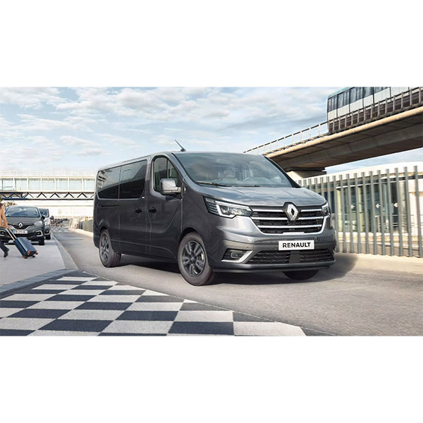 Furgone 9 posti Renault